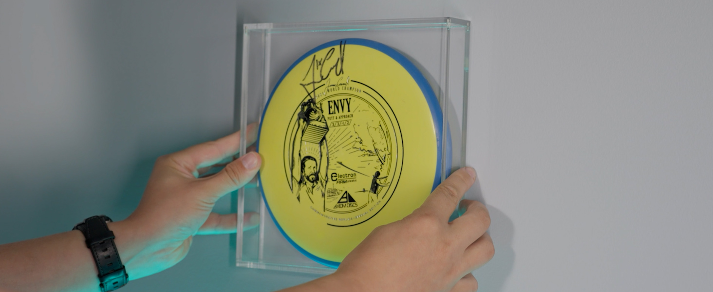 Amazon.com: MVP Disc Sports Disc Frame Display Case : Sports